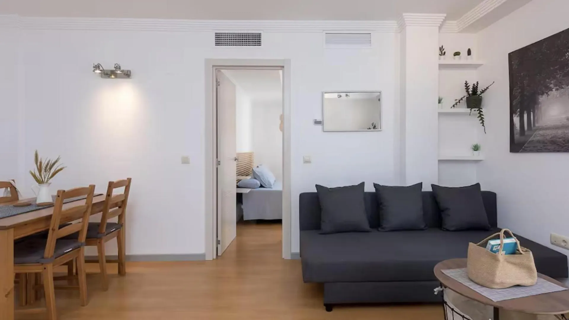 H2M Ventura Angel Flat Smarttv & Aacc Near Centre Apartment Malaga