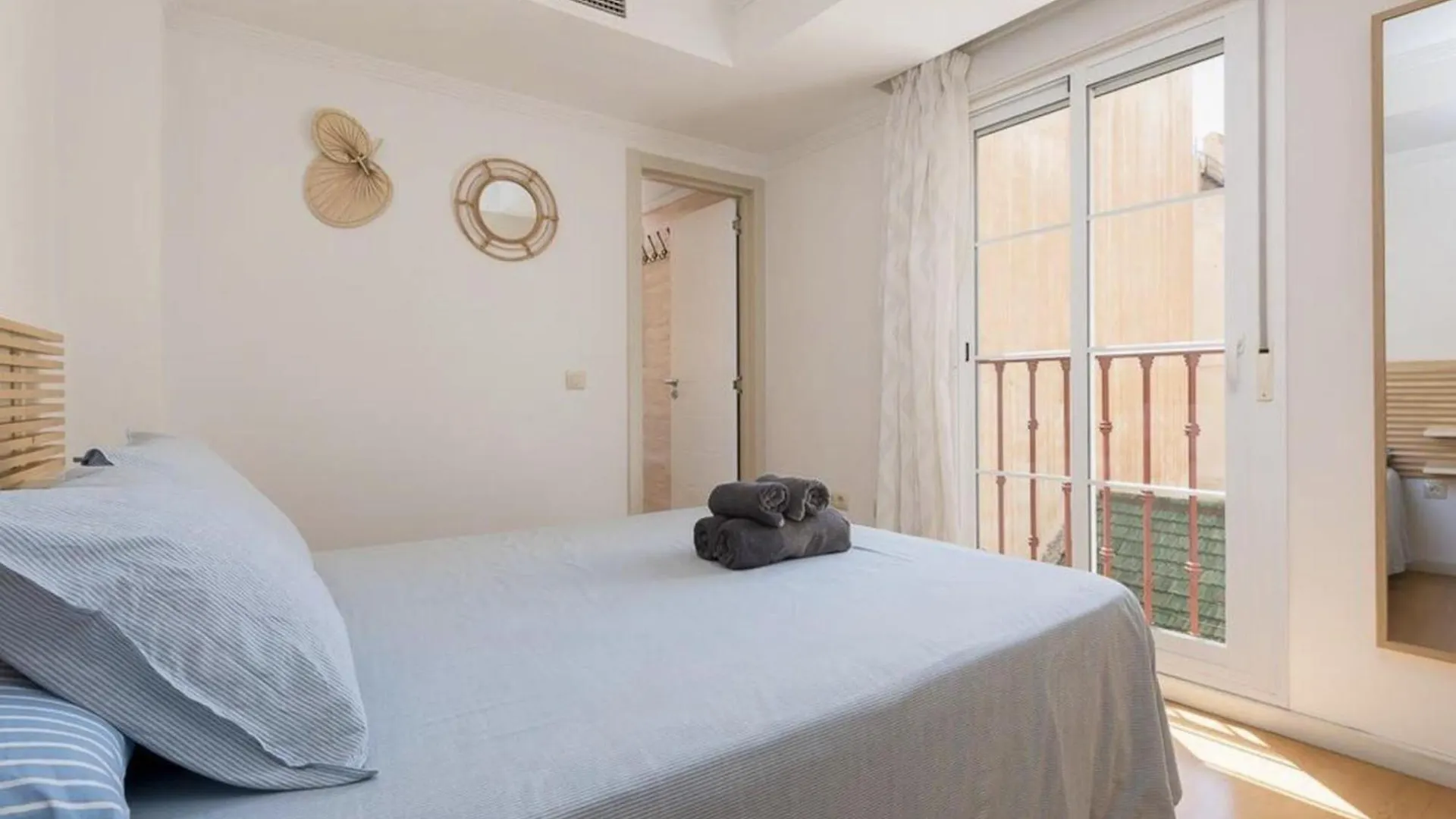 H2M Ventura Angel Flat Smarttv & Aacc Near Centre Apartment Malaga 0*,